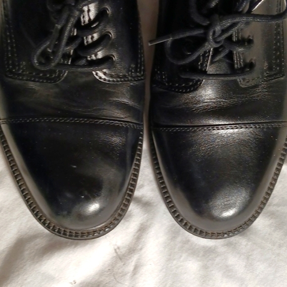 Dockers Cap-Toe Oxfords - Picture 2 of 5